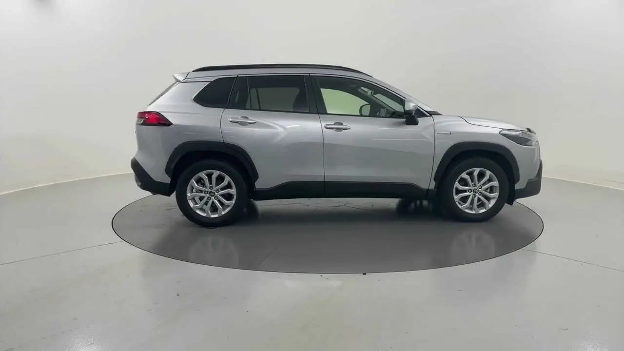 2022 Toyota Corolla Cross Gallery Image 6