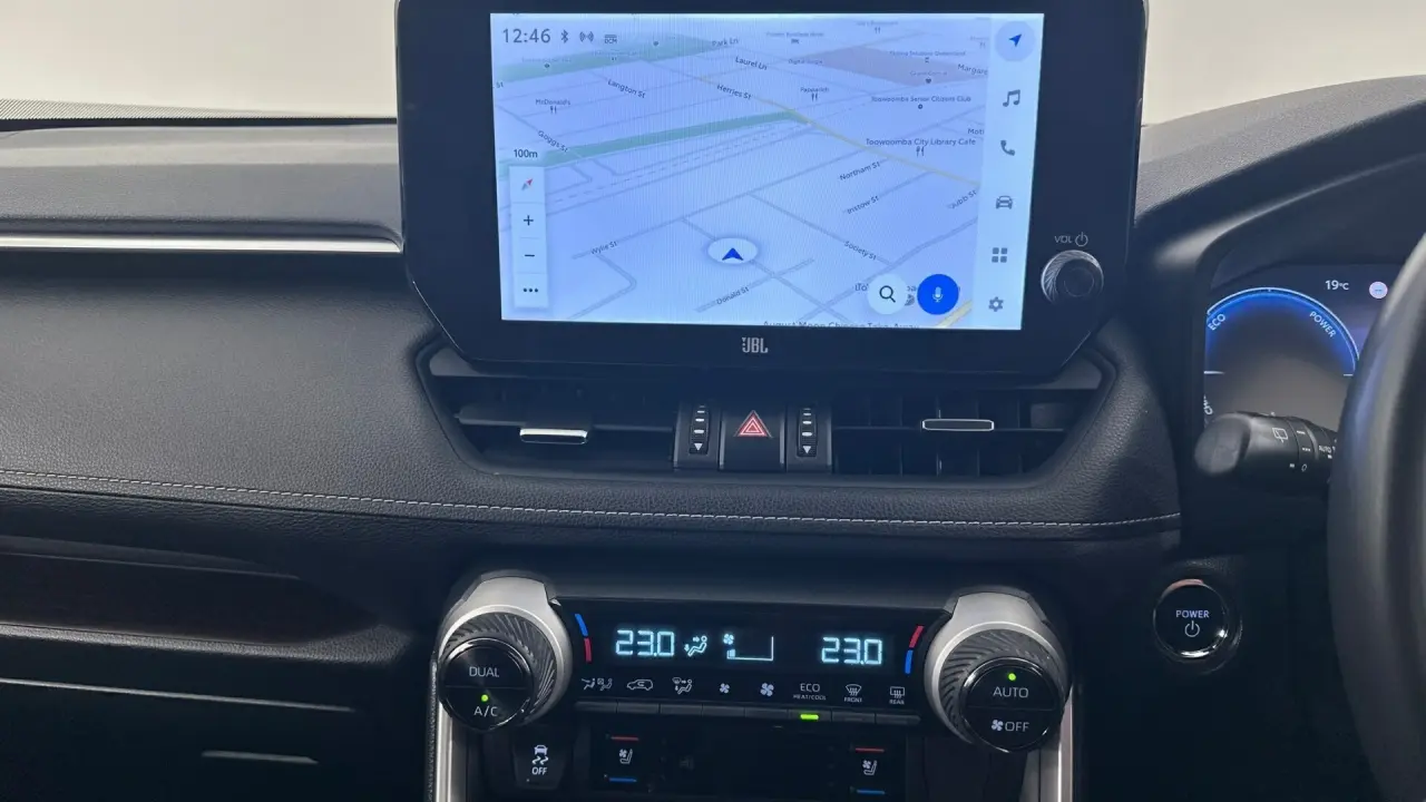 2023 Toyota RAV4 Gallery Image 13