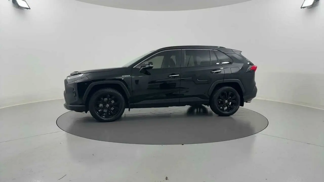 2023 Toyota RAV4 Gallery Image 3