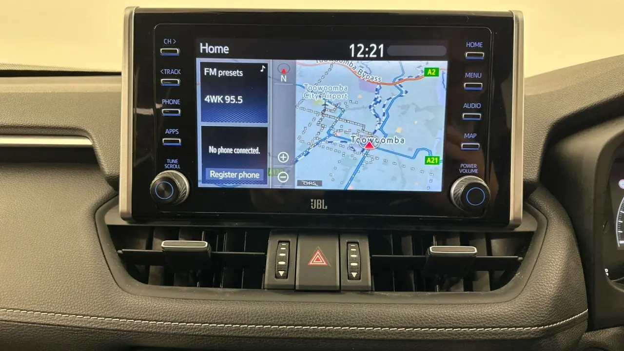 2020 Toyota RAV4 Gallery Image 10
