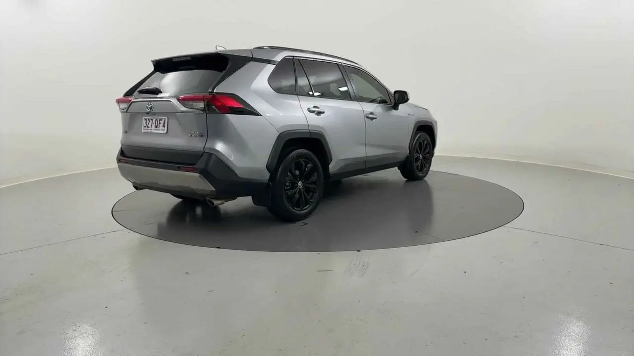 2023 Toyota RAV4 Gallery Image 6