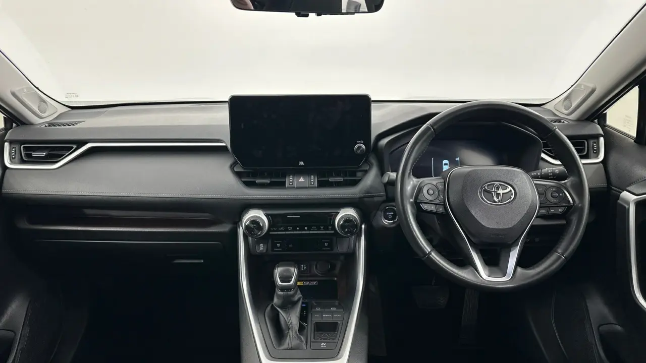 2024 Toyota RAV4 Gallery Image 10