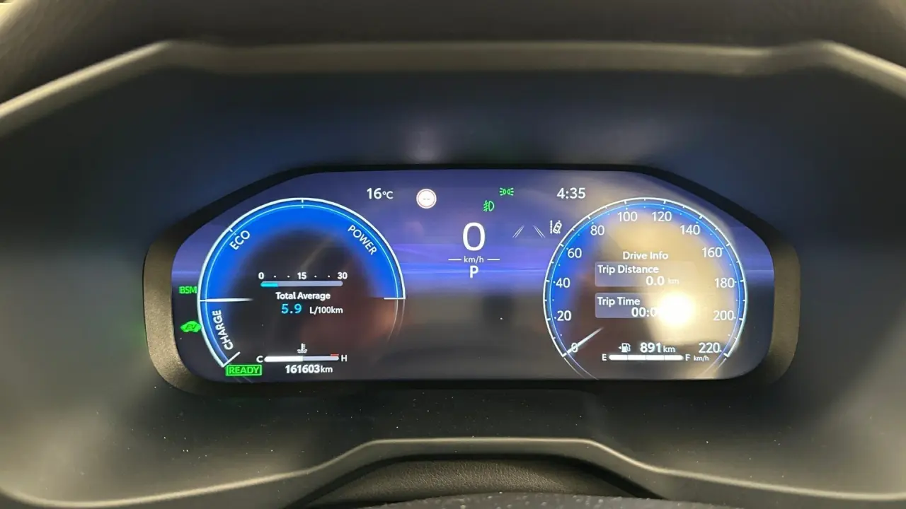 2024 Toyota RAV4 Gallery Image 11