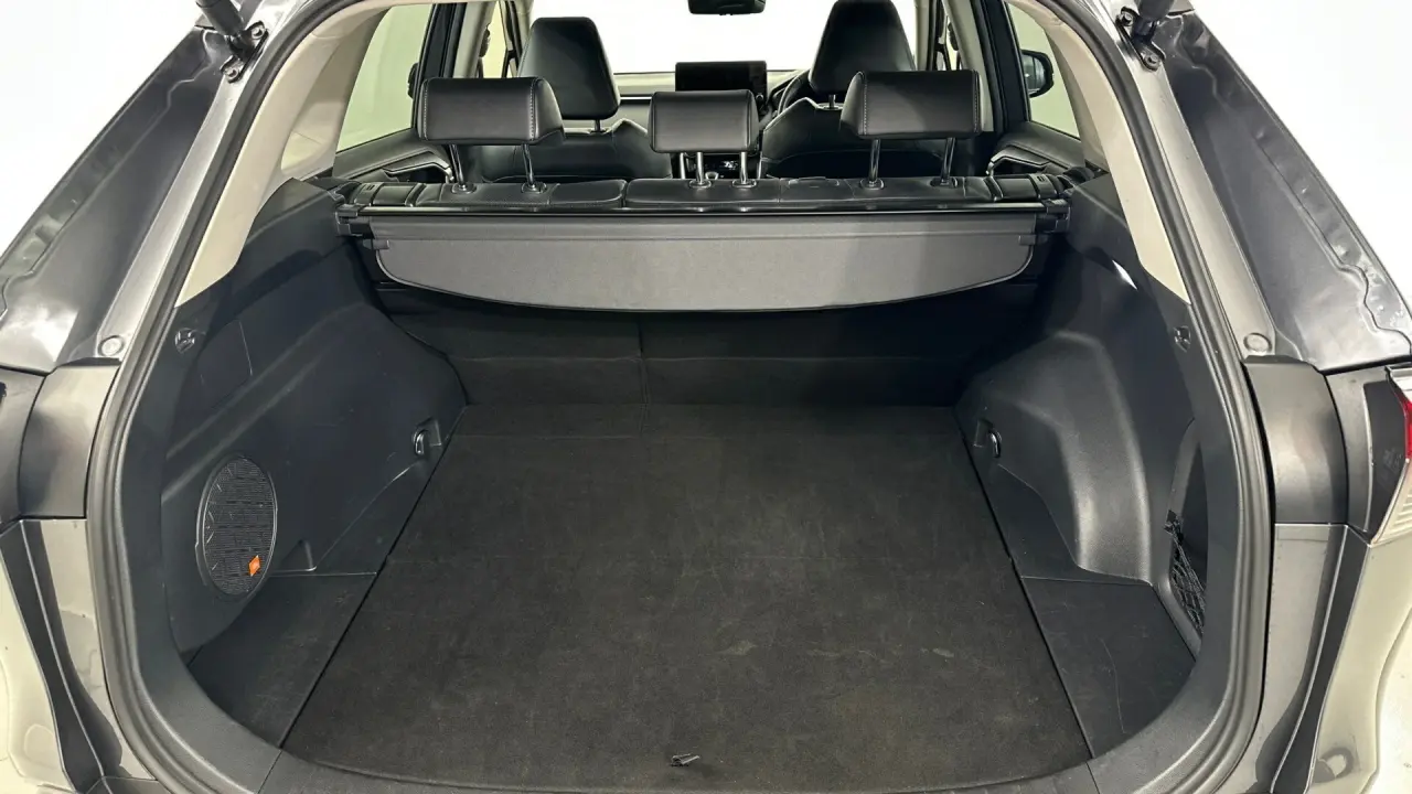 2024 Toyota RAV4 Gallery Image 16