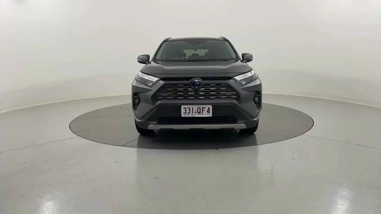 2024 Toyota RAV4 Gallery Image 2