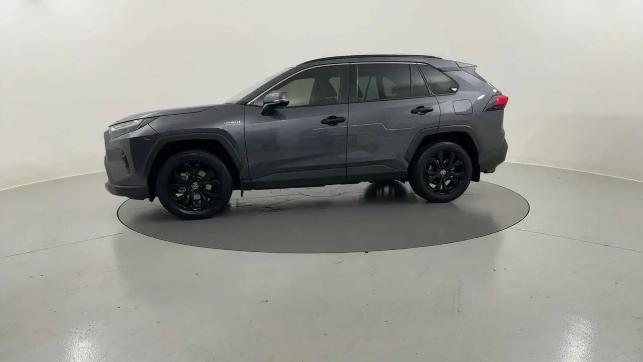 2024 Toyota RAV4 Gallery Image 3