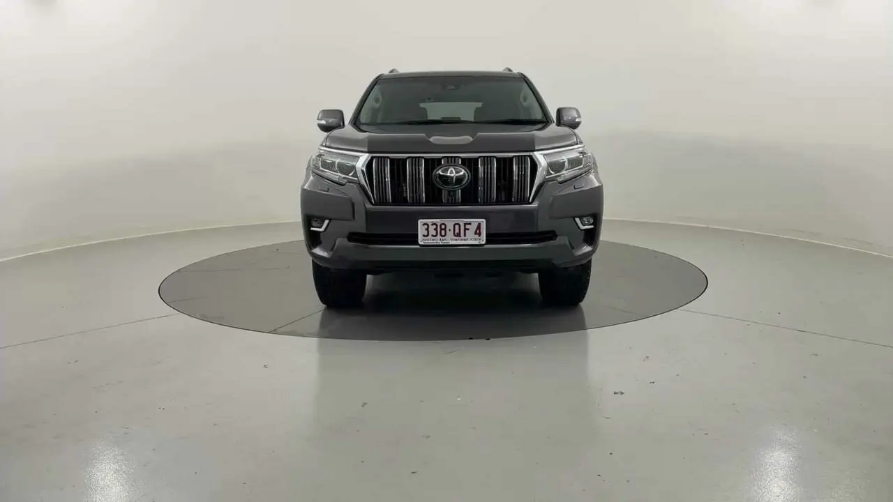 2019 Toyota Landcruiser Prado Gallery Image 2