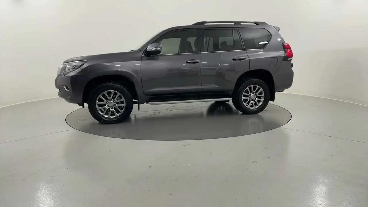 2019 Toyota Landcruiser Prado Gallery Image 3