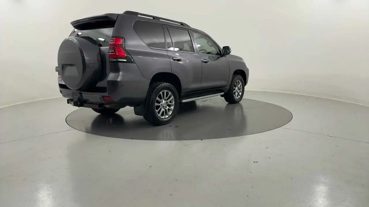 2019 Toyota Landcruiser Prado Gallery Image 6
