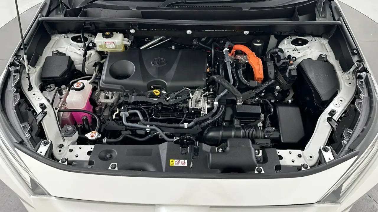 2020 Toyota RAV4 Gallery Image 19
