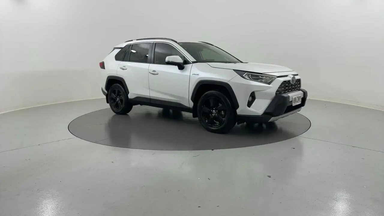 2020 Toyota RAV4 Gallery Image 7