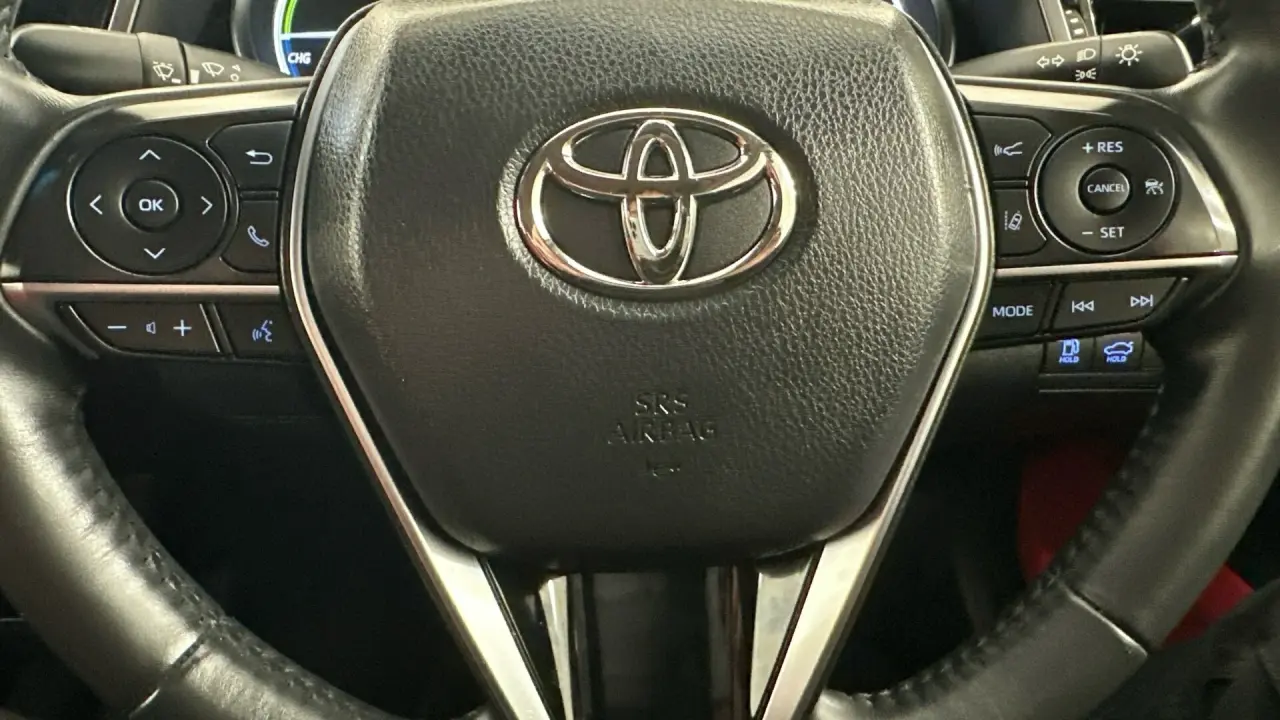 2022 Toyota Camry Gallery Image 10