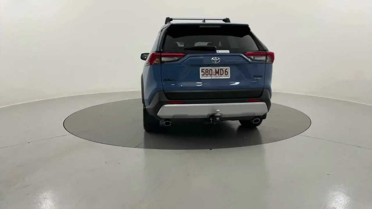 2024 Toyota RAV4 Gallery Image 4