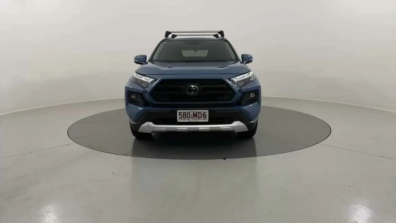 2024 Toyota RAV4 Gallery Image 8