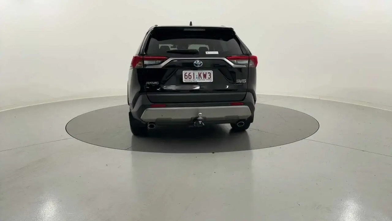 2024 Toyota RAV4 Gallery Image 4
