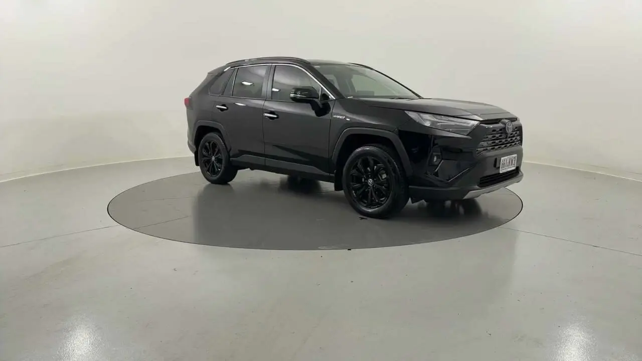 2024 Toyota RAV4 Gallery Image 7