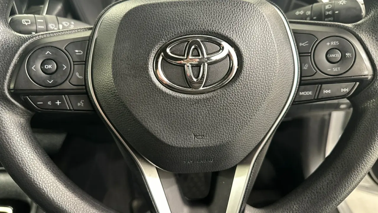 2022 Toyota Corolla Gallery Image 10