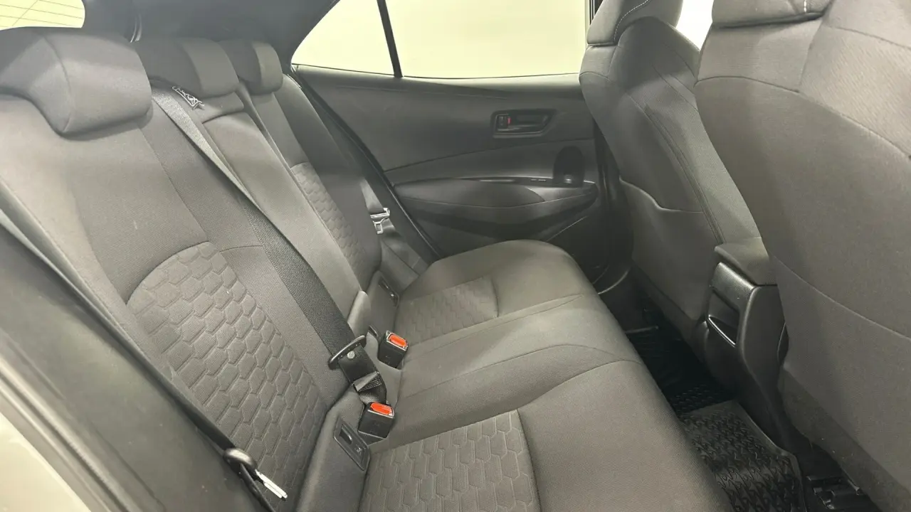 2022 Toyota Corolla Gallery Image 16