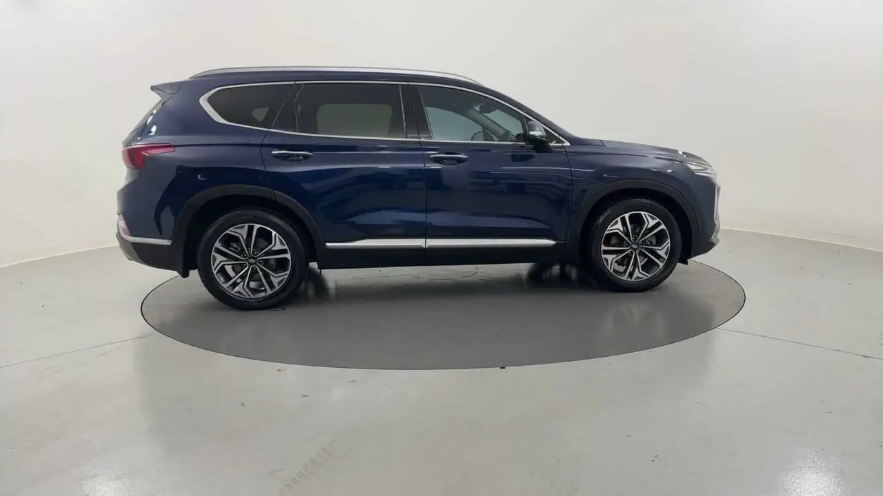 2019 Hyundai Santa Fe Gallery Image 6