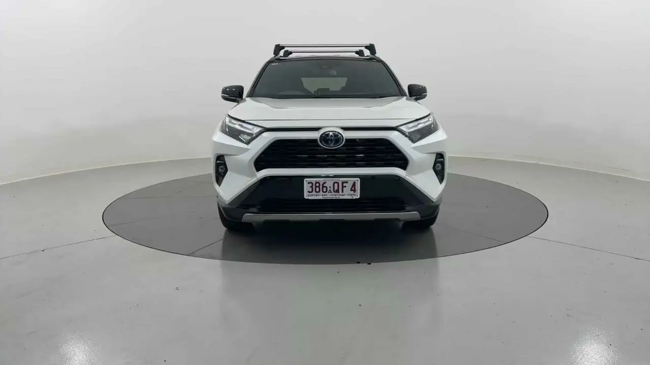 2022 Toyota RAV4 Gallery Image 8