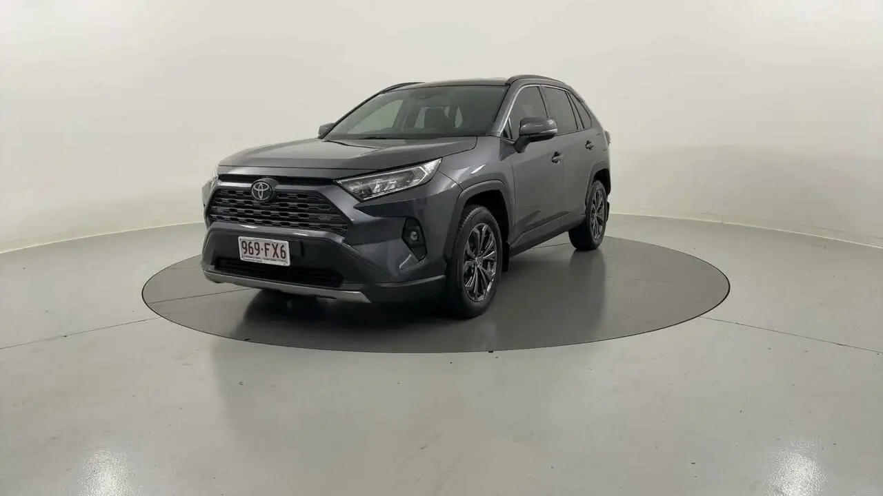 2022 Toyota RAV4 Gallery Image 1