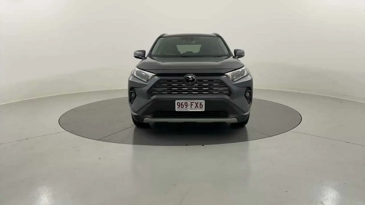 2022 Toyota RAV4 Gallery Image 8