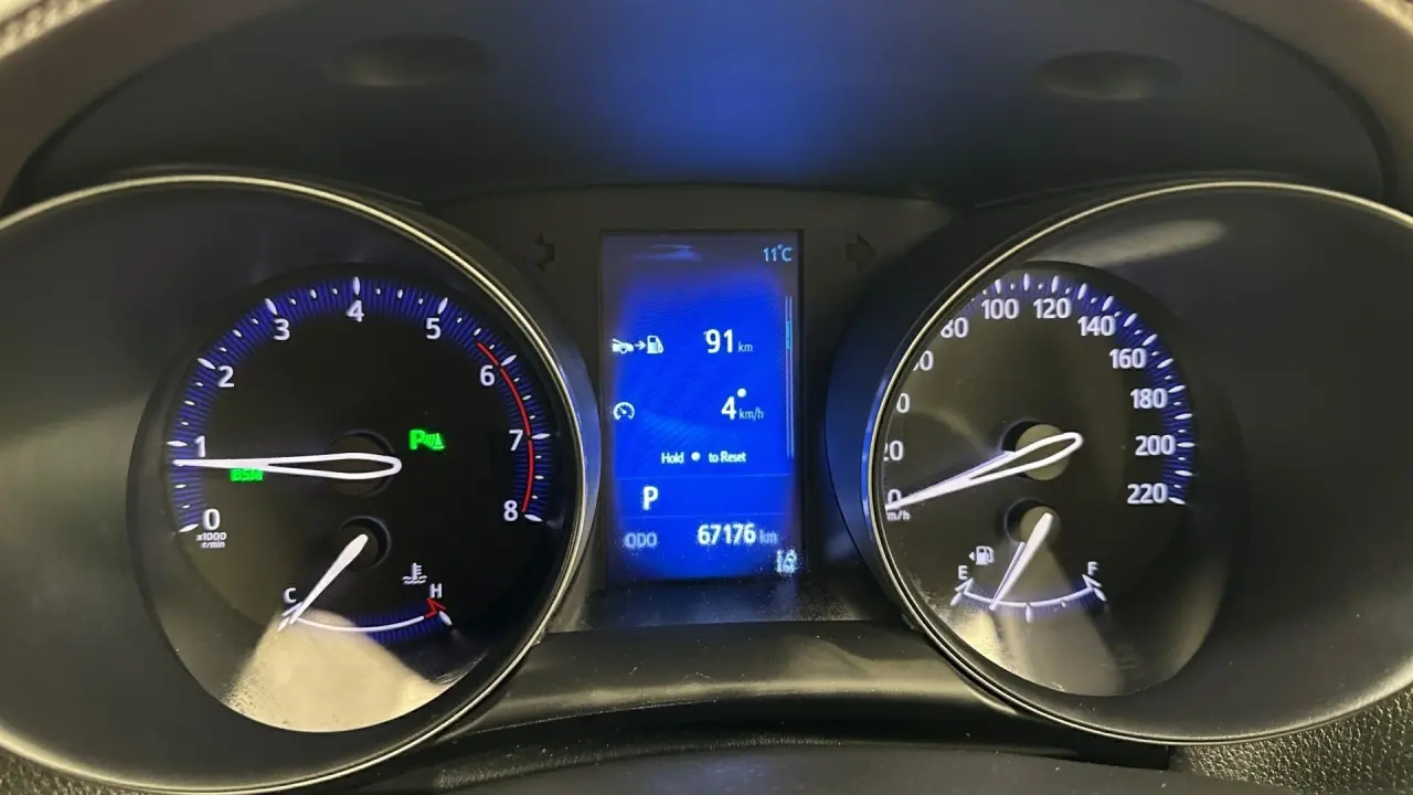2019 Toyota C-HR Gallery Image 9