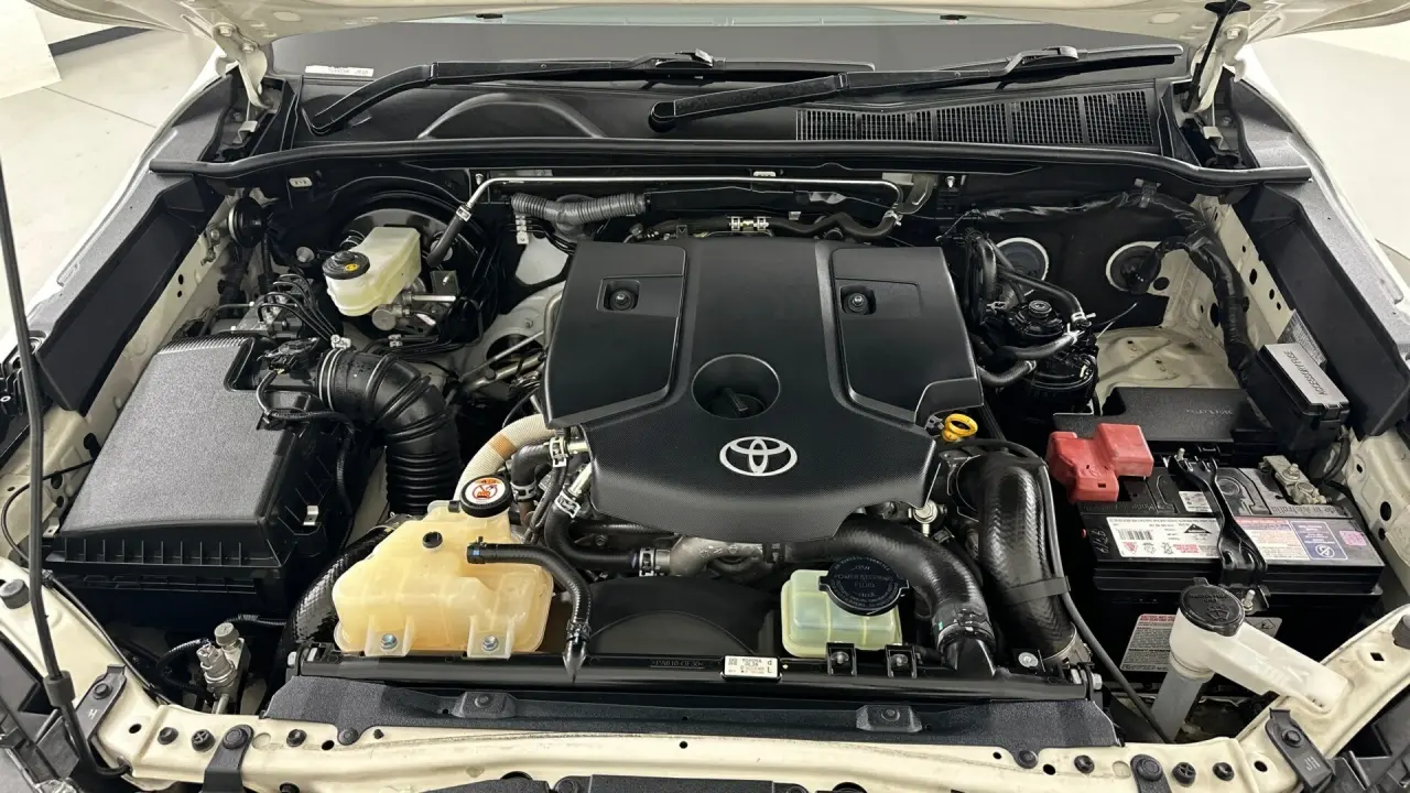 2022 Toyota Hilux Gallery Image 17