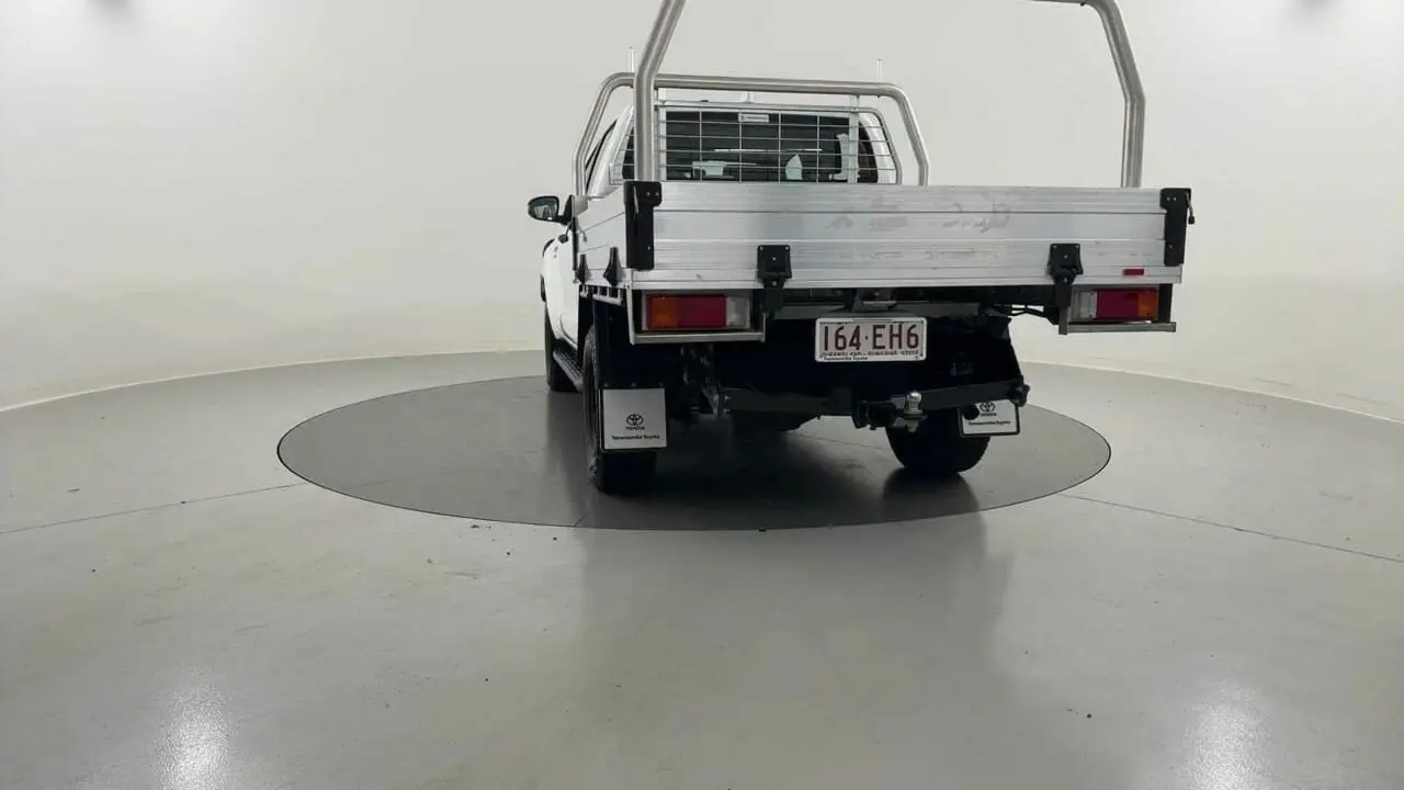 2022 Toyota Hilux Gallery Image 4