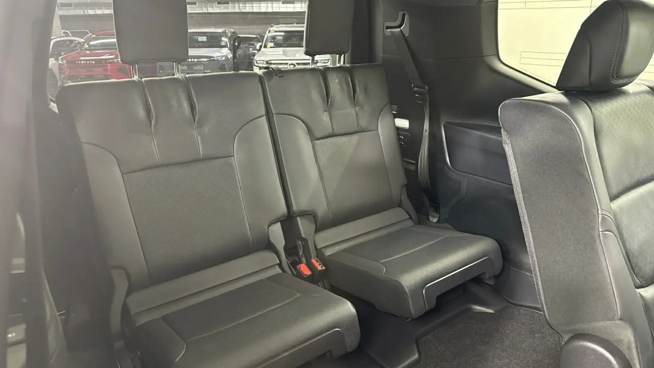 2023 Toyota Landcruiser Gallery Image 21