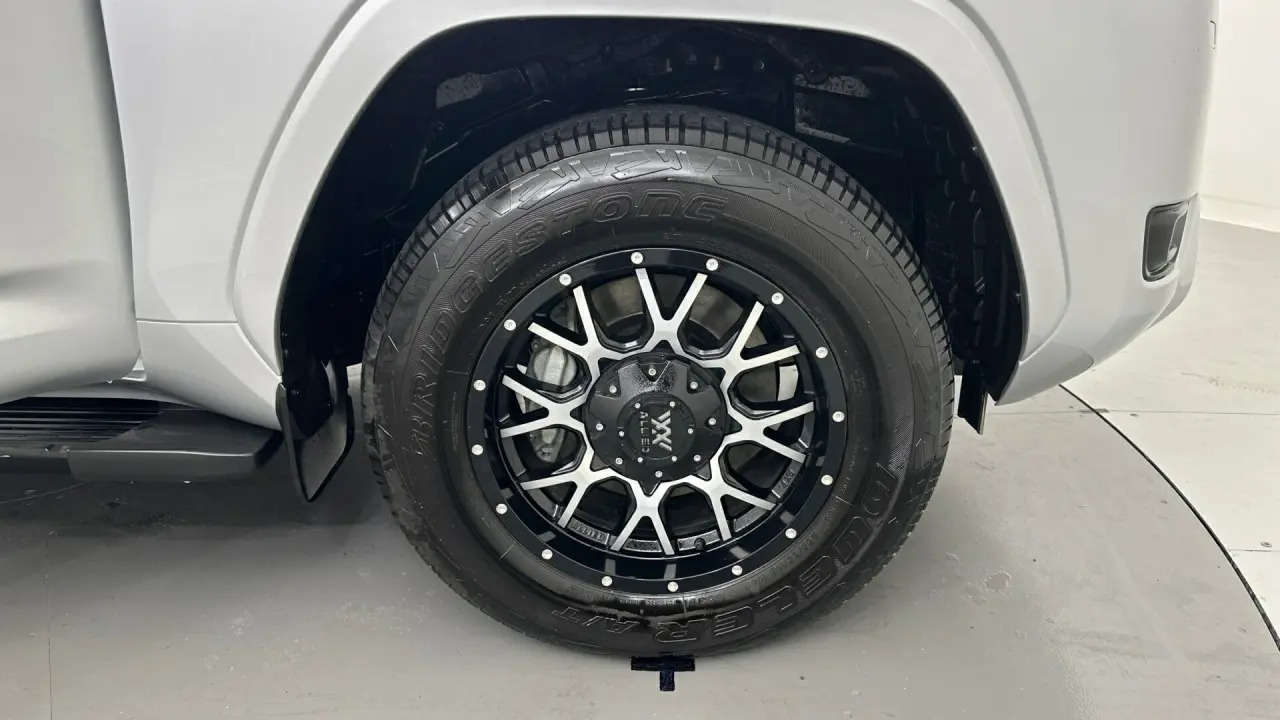 2023 Toyota Landcruiser Gallery Image 22