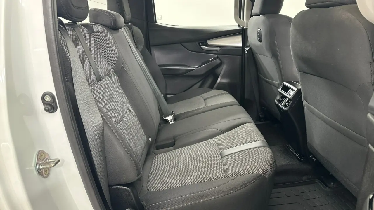 2021 Mazda BT-50 Gallery Image 15