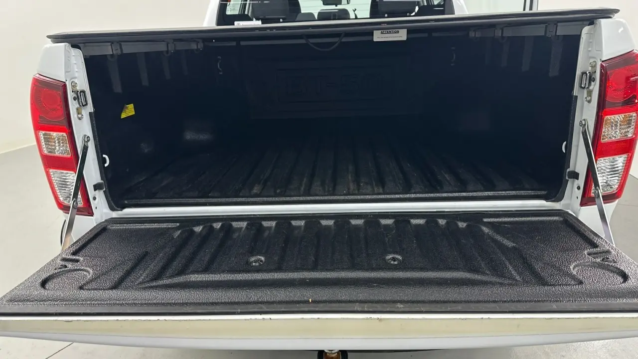 2021 Mazda BT-50 Gallery Image 16