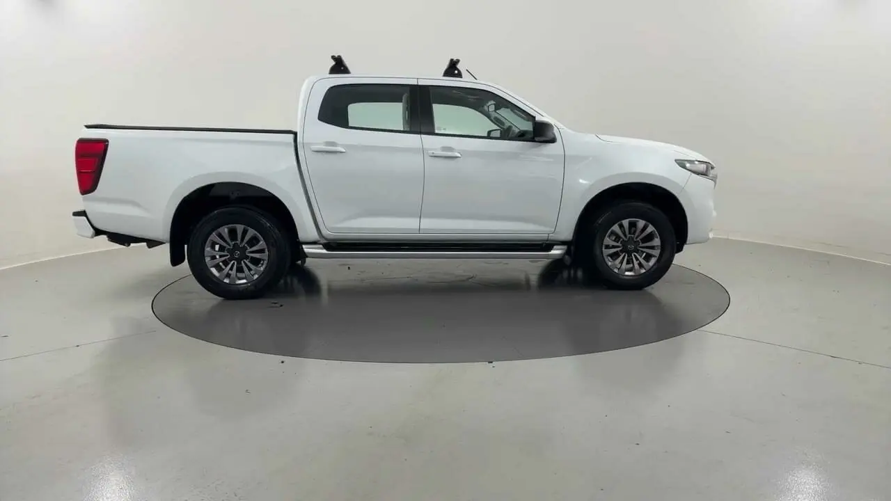 2021 Mazda BT-50 Gallery Image 7