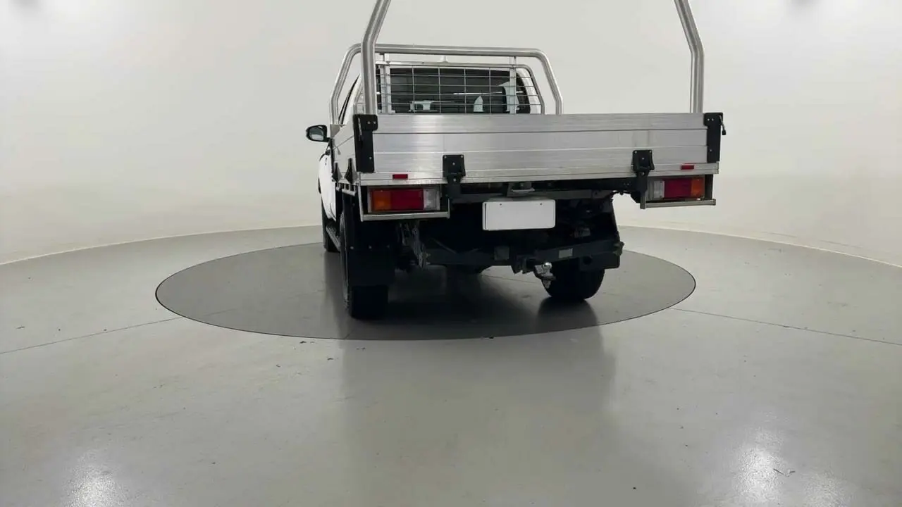 2022 Toyota Hilux Gallery Image 4