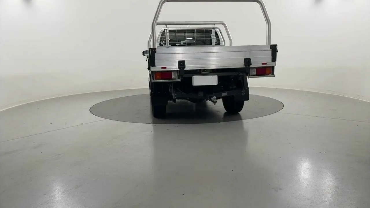 2022 Toyota Hilux Gallery Image 4