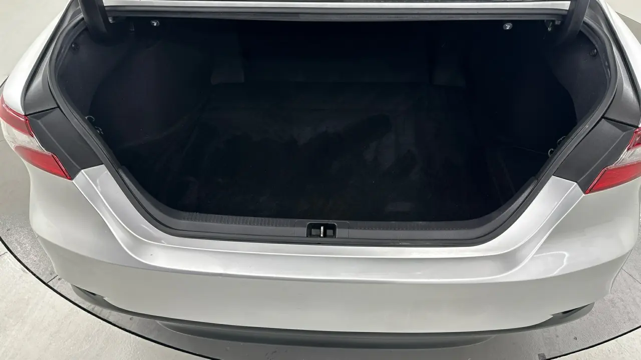 2022 Toyota Camry Gallery Image 18