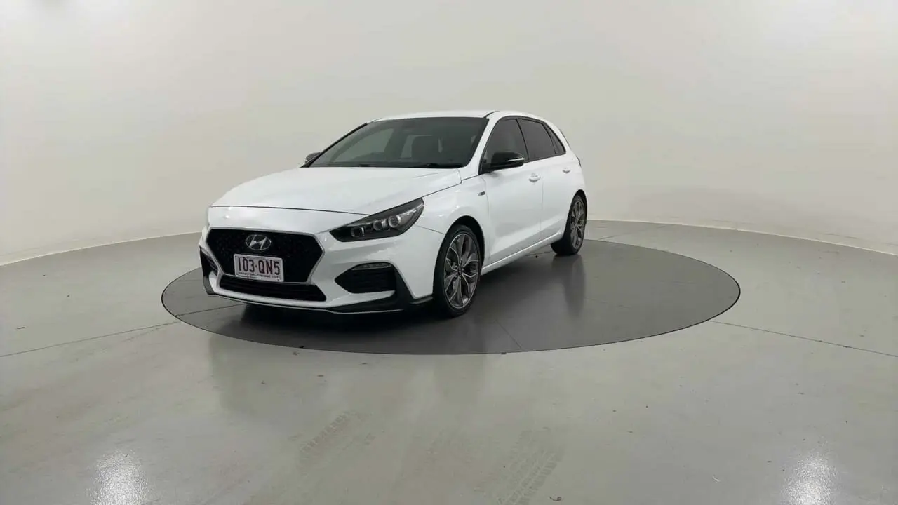 2022 Hyundai i30 Gallery Image 1