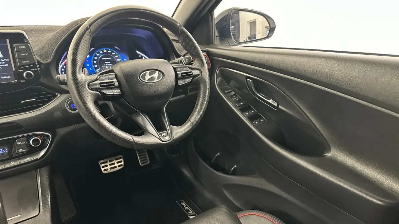 2022 Hyundai i30 Gallery Image 14