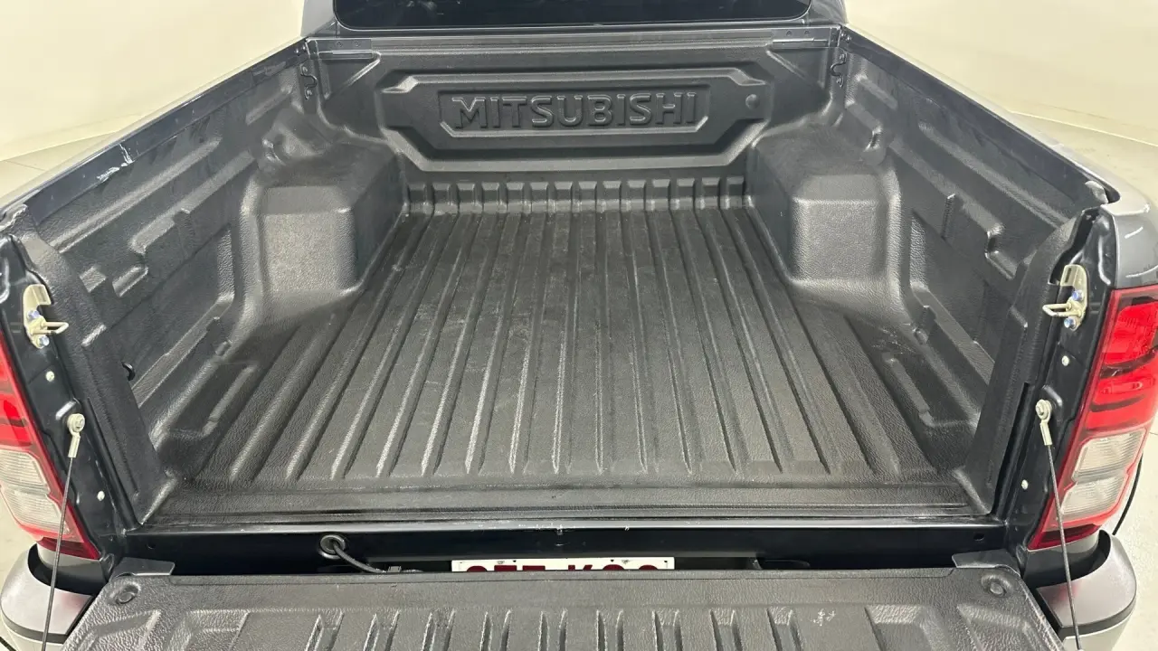 2024 Mitsubishi Triton Gallery Image 18
