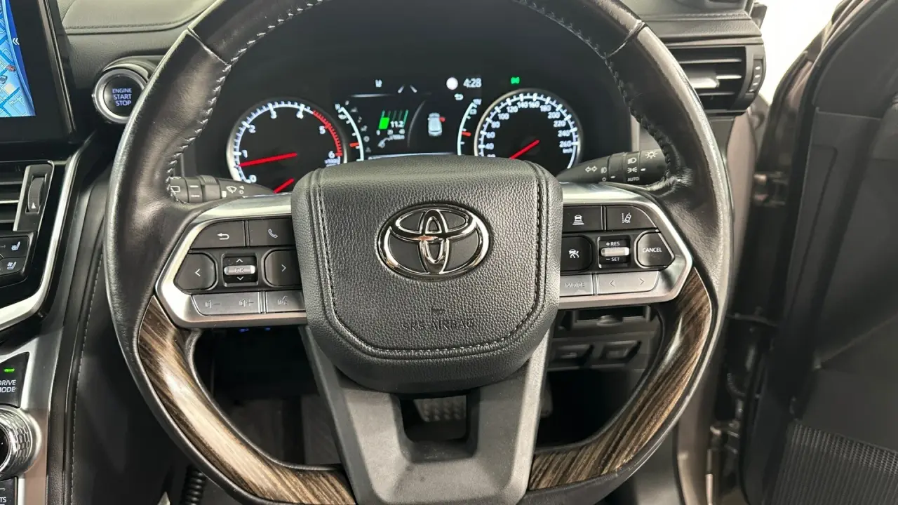 2023 Toyota Landcruiser Gallery Image 10
