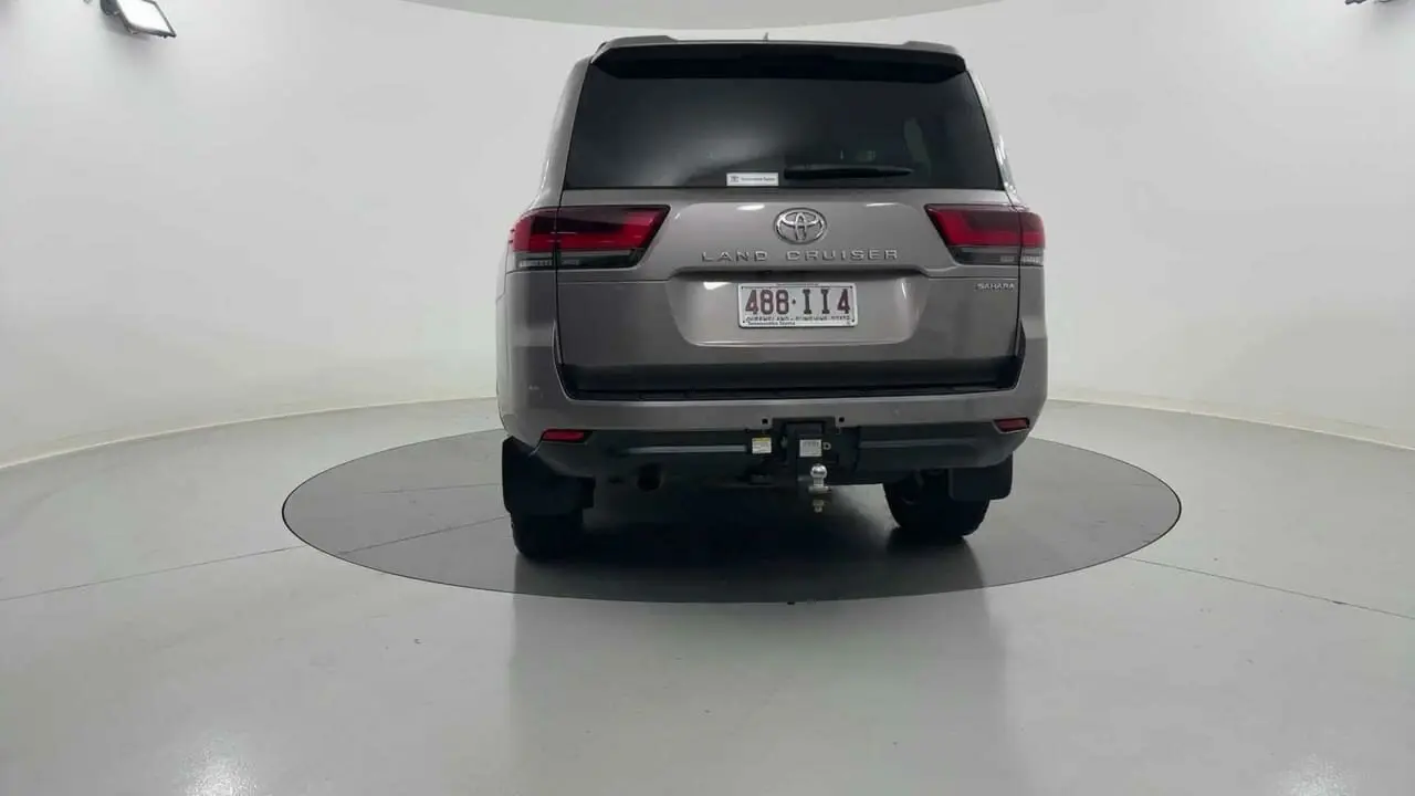 2023 Toyota Landcruiser Gallery Image 4