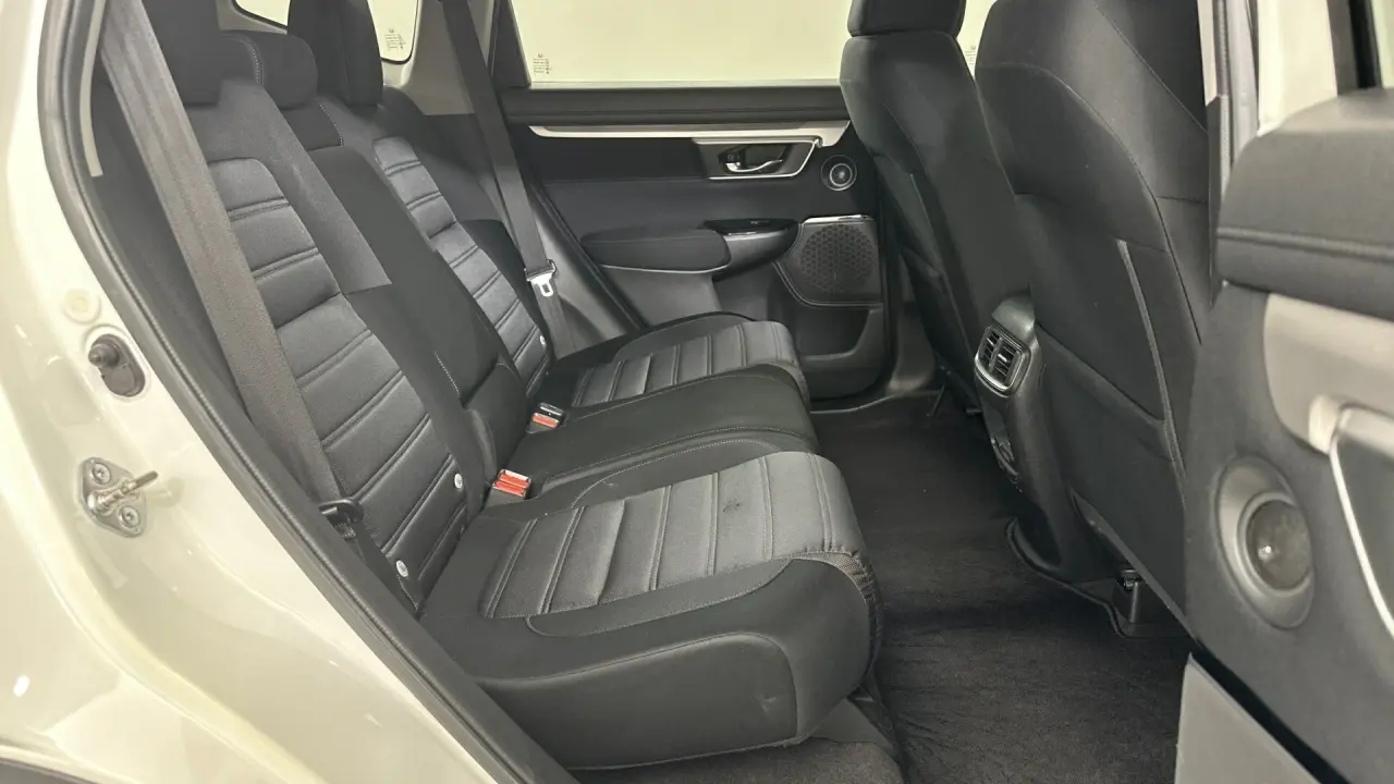 2019 Honda CR-V Gallery Image 3