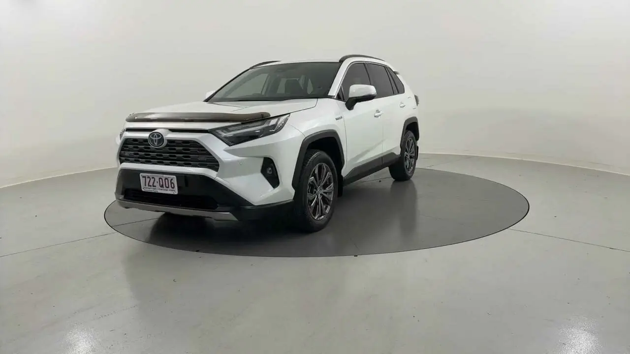 2022 Toyota RAV4 Gallery Image 1