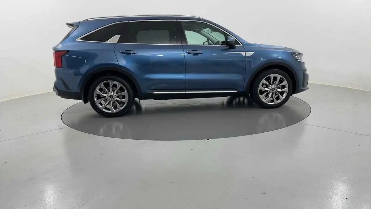 2021 Kia Sorento Gallery Image 6