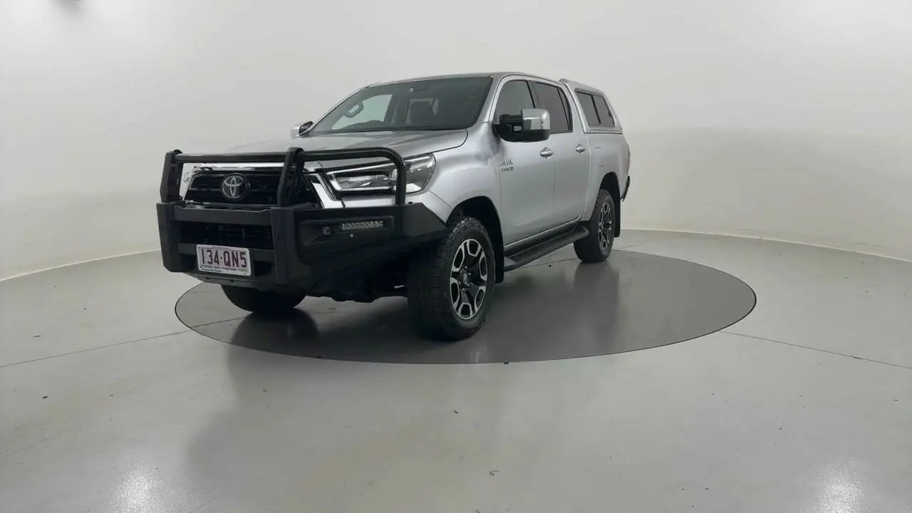 2023 Toyota Hilux Image
