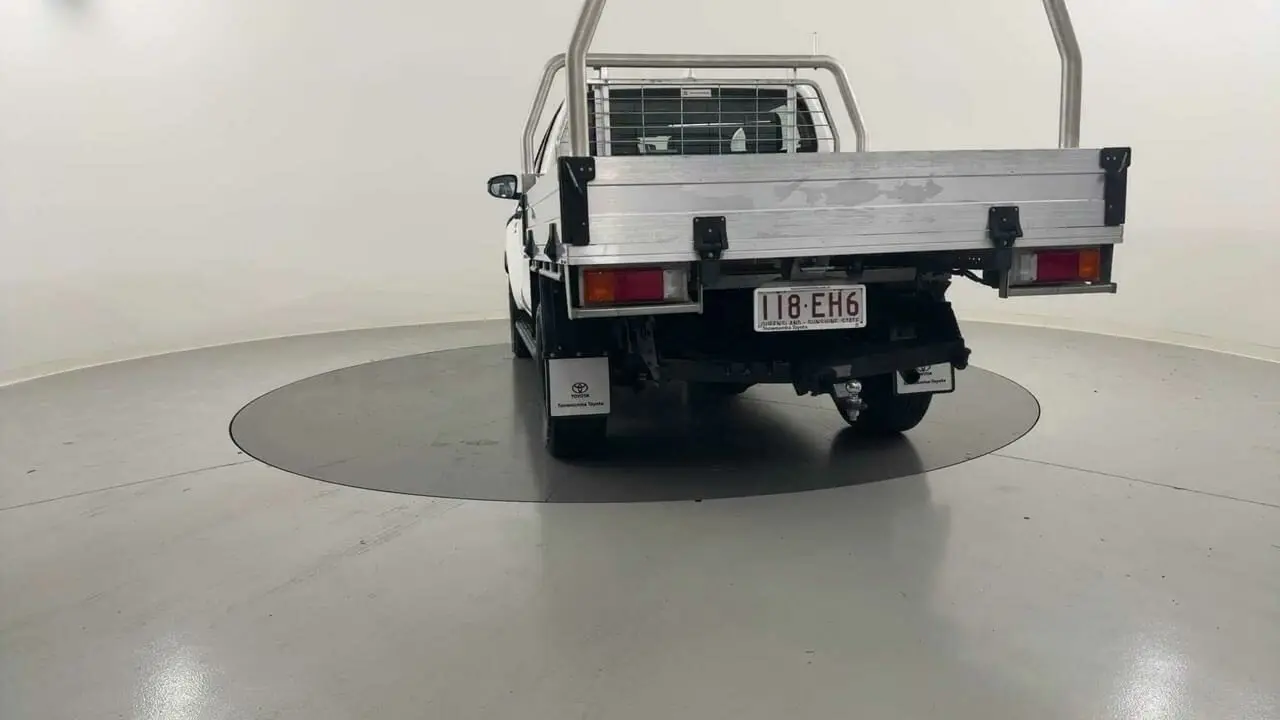 2022 Toyota Hilux Gallery Image 4