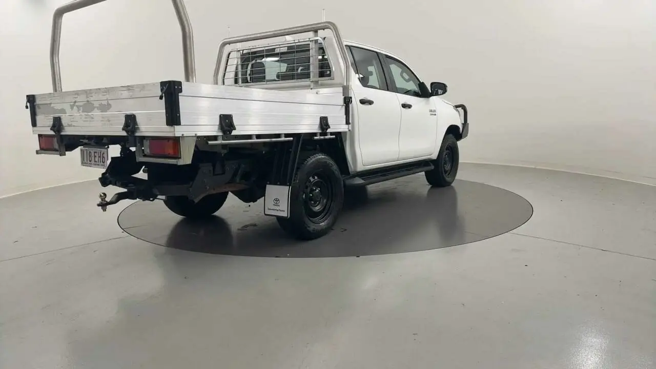 2022 Toyota Hilux Gallery Image 5
