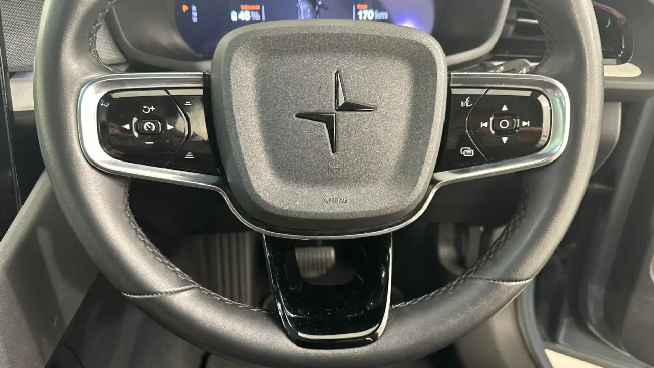2022 Polestar 2 Gallery Image 10