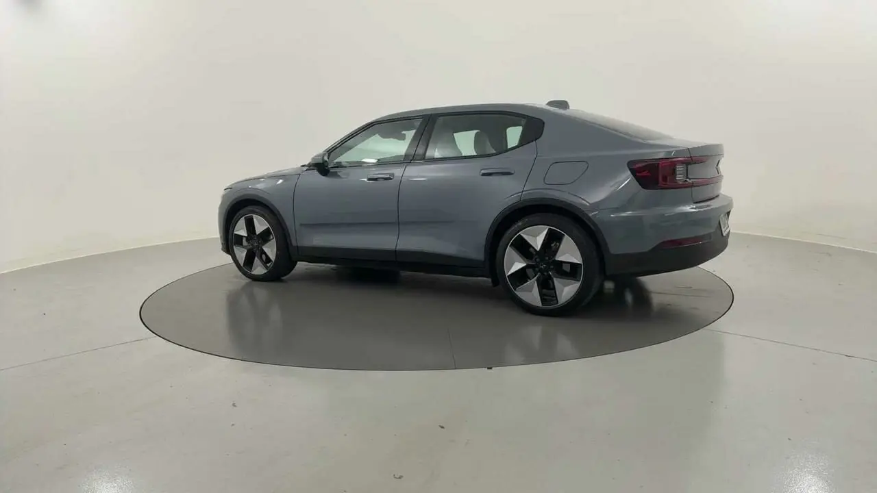 2022 Polestar 2 Gallery Image 3
